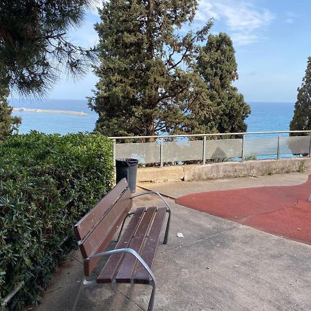 3 Bdrm Apart Near The Sea! Great For Kids! Ареньс-де-Мар Экстерьер фото