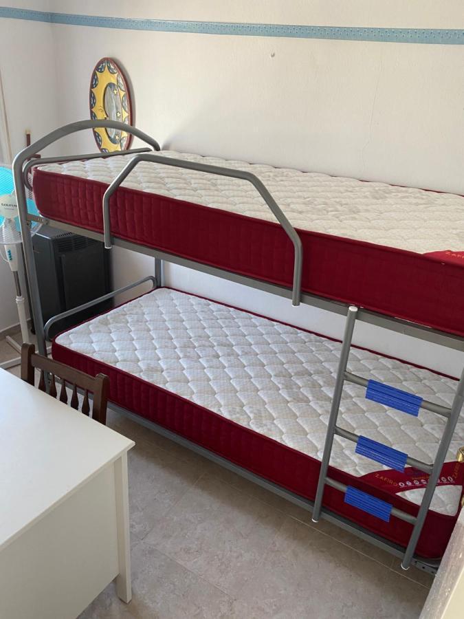 3 Bdrm Apart Near The Sea! Great For Kids! Ареньс-де-Мар Экстерьер фото